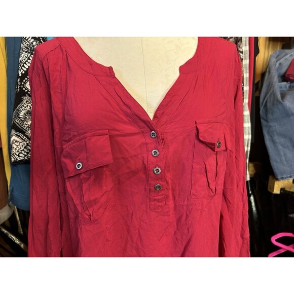 Torrid Top Tunic Red Floral 3 (3X) Long Sleeve 1/4 Button Down Pockets - Picture 3 of 8